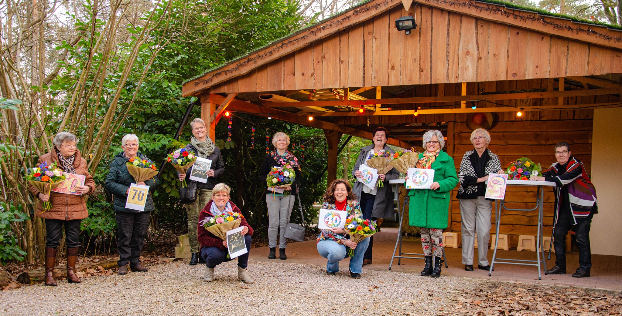 Huldiging jubilarissen met Drive Thru Voorjaarsfeest